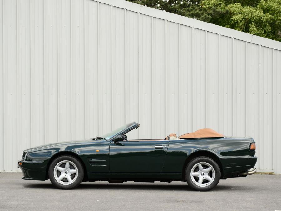  Aston Martin Virage Volante 1992 года  (фото 7 из 18)
